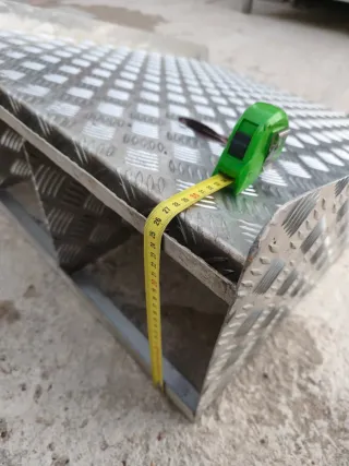 Rampa metálica plegable de aluminio