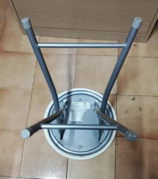 Taburete plegable portátil