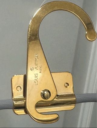 Portatrajes Louis Vuitton NUEVO