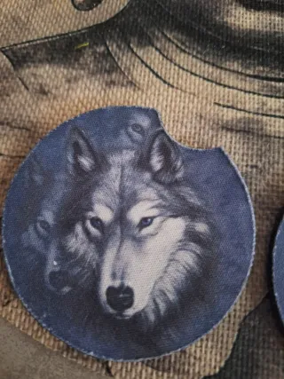 2 Posavasos Coche Lobo