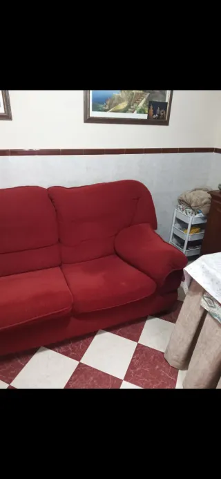 Sofá esquinero rojo de tela