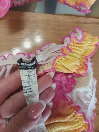 Costume bambina 4 anni calzedonia