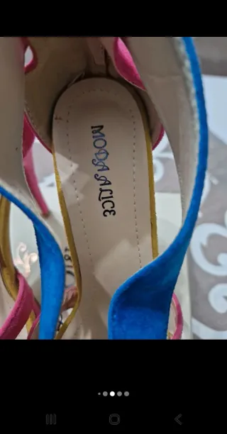 Sandali con tacco alto colorati