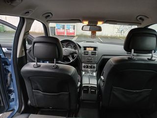 Mercedes-Benz Clase C 2010