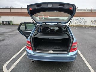 Mercedes-Benz Clase C 2010