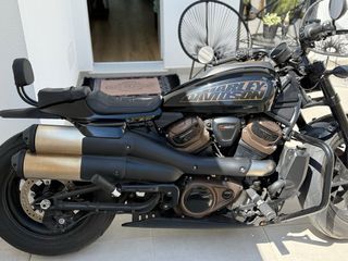 Harley Davidson Sportster 1250 S Negra