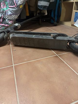 Patinete eléctrico averiado