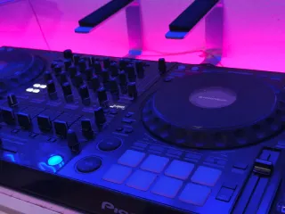 Controlador DJ Pioneer DDJ-1000 Rekordbox