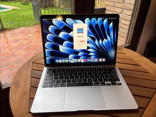 MacBook Air M1 2020 8GB 256GB Plata
