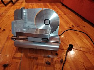 Cortadora de fiambres Mandine