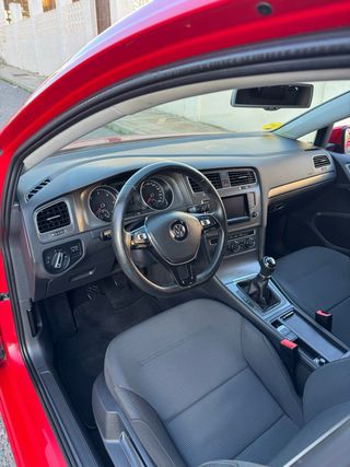 Volkswagen Golf 2014