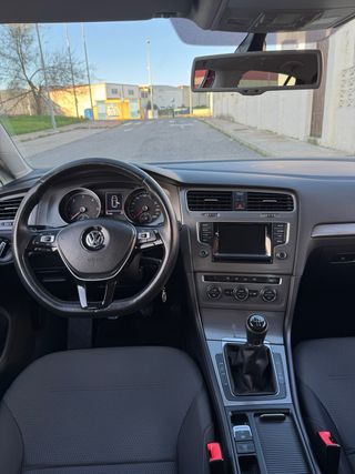 Volkswagen Golf 2014