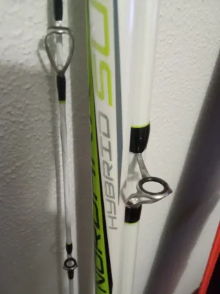 Funda Cinnetic y caña surfcasting