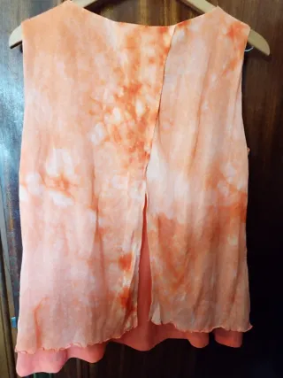 Blusa Paz Torras sin mangas naranja pastel