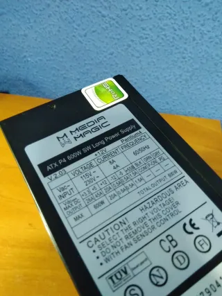 Fuente Alimentación Gaming MEDION 600W