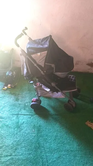 Carro de bebé Maclaren