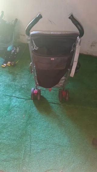 Carro de bebé Maclaren