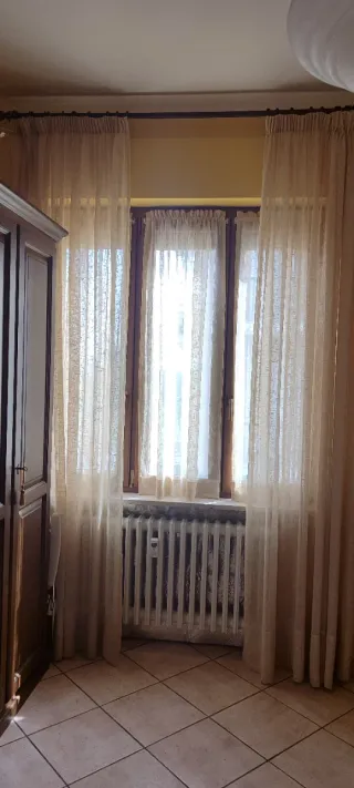 Tende a pannello beige trasparenti