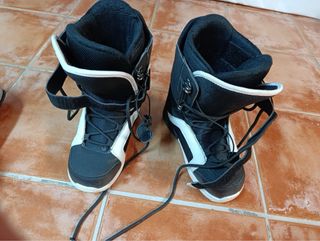 Tabla Snowboard + Fijaciones + Botas