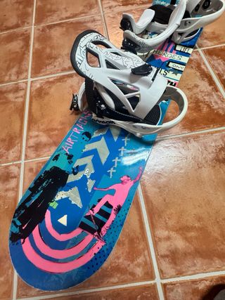 Tabla Snowboard + Fijaciones + Botas