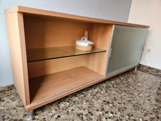 Aparador comedor marca Aktual