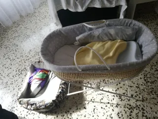 Cuna de colecho mimbre y textil
