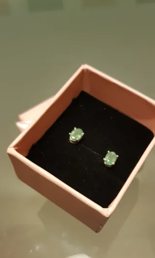 Pendientes Plata y Esmeraldas Verdes