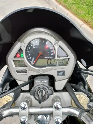Honda CB600F Hornet Negra