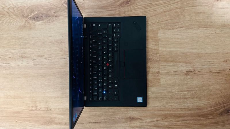 Lenovo ThinkPad X390 i5 / 16 RAM / 256 M2/ Win11 afbeelding 7