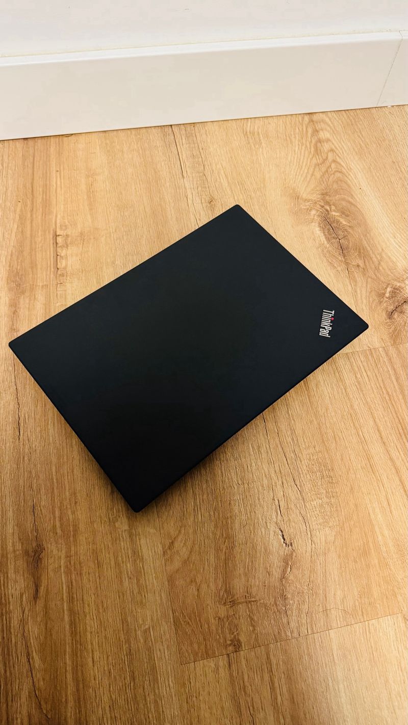 Lenovo ThinkPad X390 i5 / 16 RAM / 256 M2/ Win11 afbeelding 10