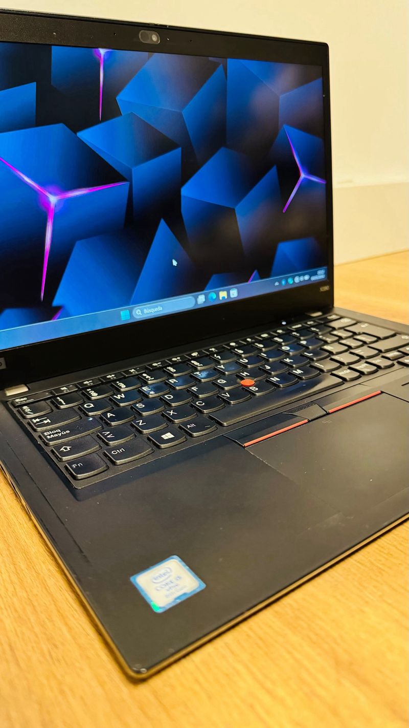 Lenovo ThinkPad X390 i5 / 16 RAM / 256 M2/ Win11 afbeelding 3