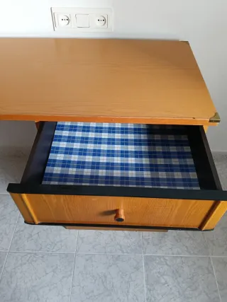 Escritorio, Estantería Pared y Módulo Cajones