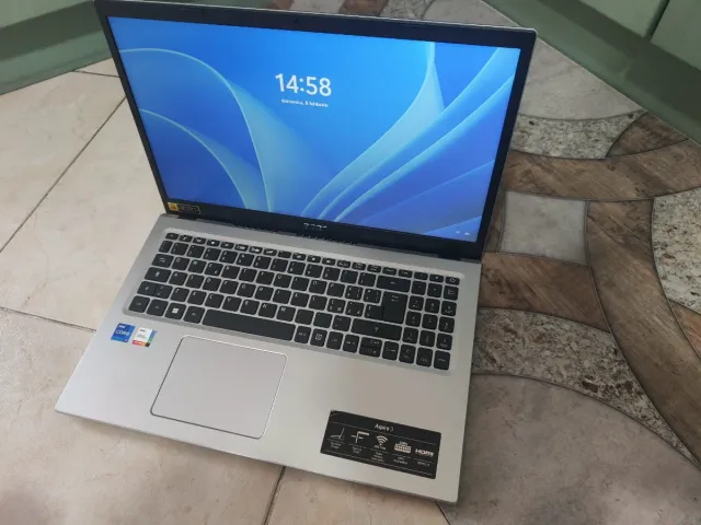 Acer Aspire 5 i7 16GB RAM 512GB SSD 15.6"