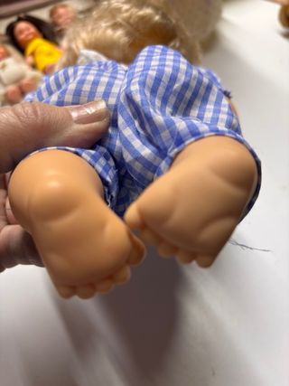 Muñeca Famosa Rubia