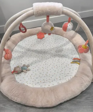 Parque de Juegos y Gimnasio Infantil