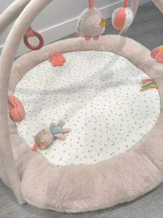 Parque de Juegos y Gimnasio Infantil