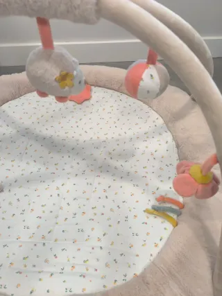 Parque de Juegos y Gimnasio Infantil