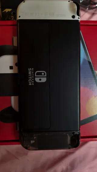 Nintendo Switch OLED 2021 (leggere descrizione)