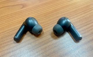 Energy Sistem Display ANC Auriculares Bluetooth