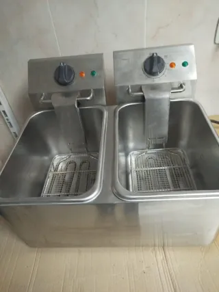 Freidora 4+4 litros - (2 USOS SEMINUEVA)