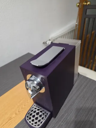 Cafetera Cremesso Morada