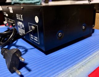 AMPLIFICADOR KARAOKE SKYTRONIC AV-100 MP3 (NUEVO)