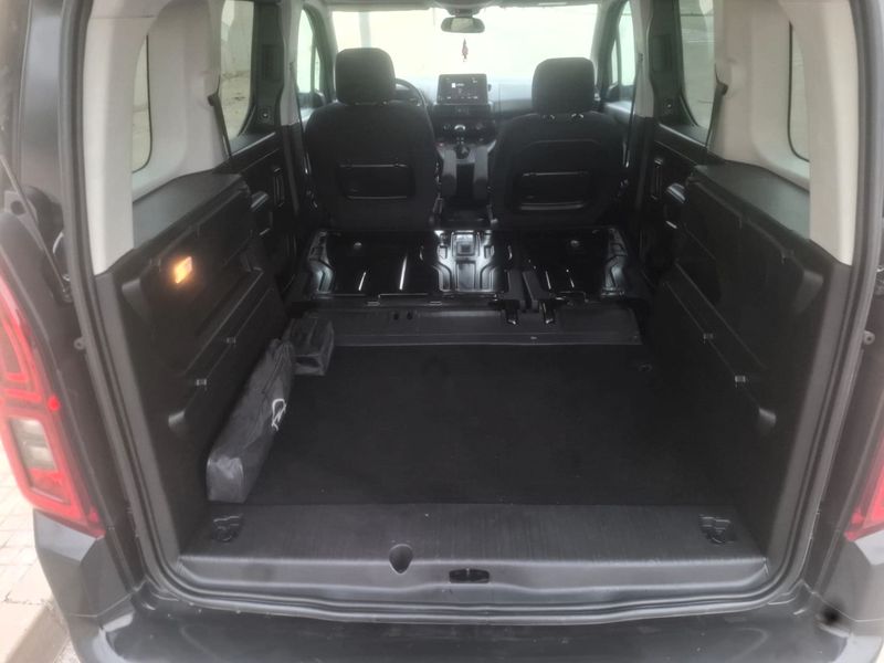 Opel Combo 2021, foto 12