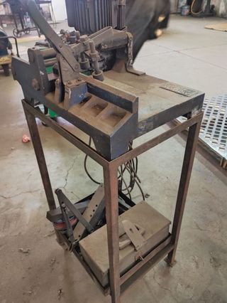 Fresadora de aluminio