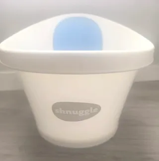 Móvil Musical Proyector 3 en 1 + Regalo Bañera