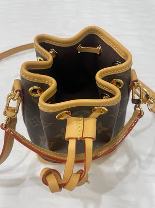 Bolso Louis Vuitton Noe Nano Marrón