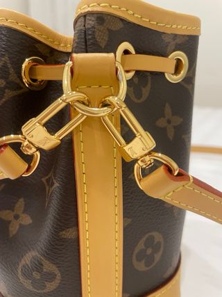 Bolso Louis Vuitton Noe Nano Marrón