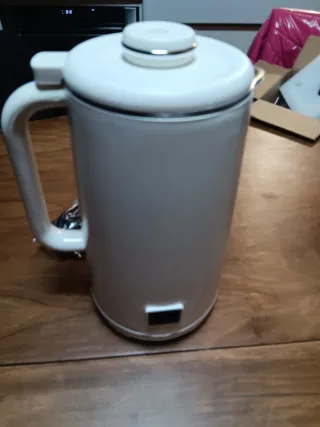 Macchina per latte vegetale