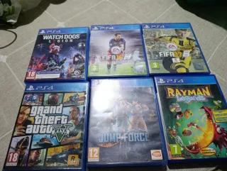 Lote 6 Giochi PS4: Watch Dogs, FIFA 16, FIFA 17, GTA V, Jump Force, Rayman Legends