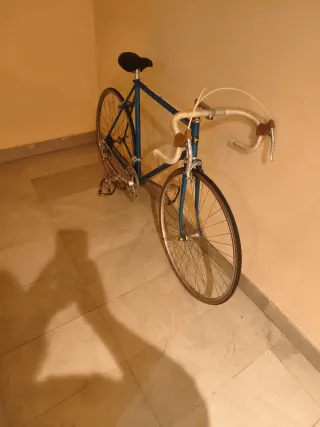 Bicicleta BH Clásica Azul